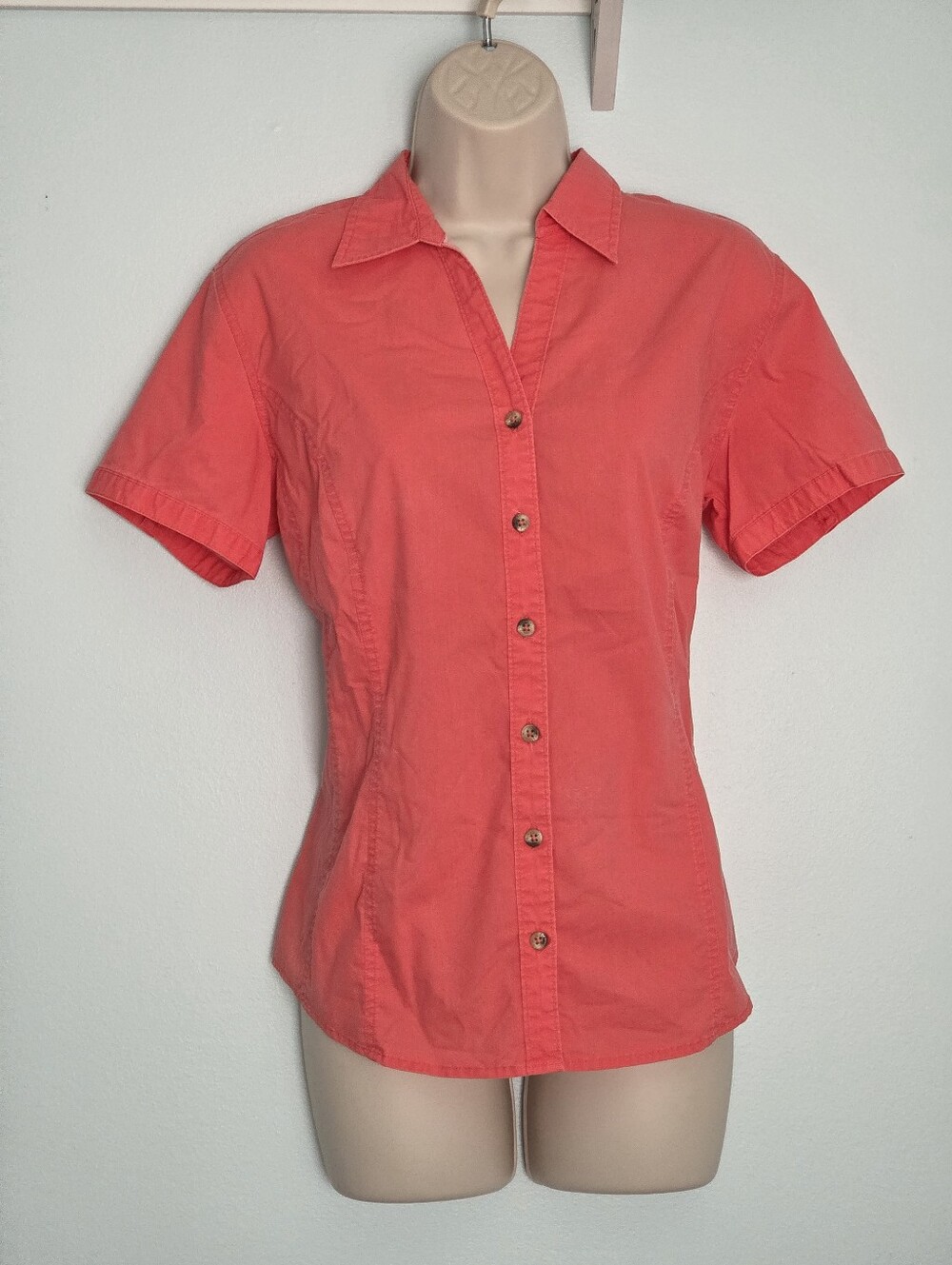 EUC Columbia Short Sleeve Coral Orange Button Front Top - Sz M